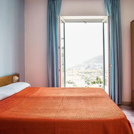 Internazionale Hotel Barano dʼIschia